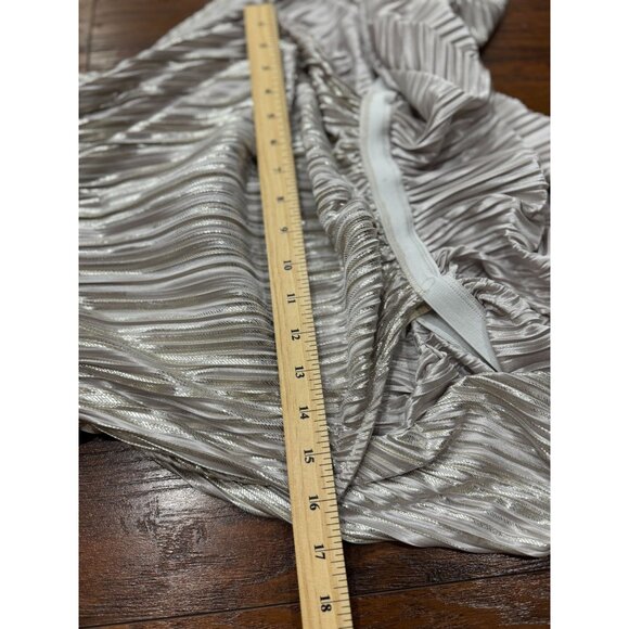 Caramela M Metallic Silver Off Shoulder Maxi Dress Evening Gown Elegant Chic - Picture 11 of 13